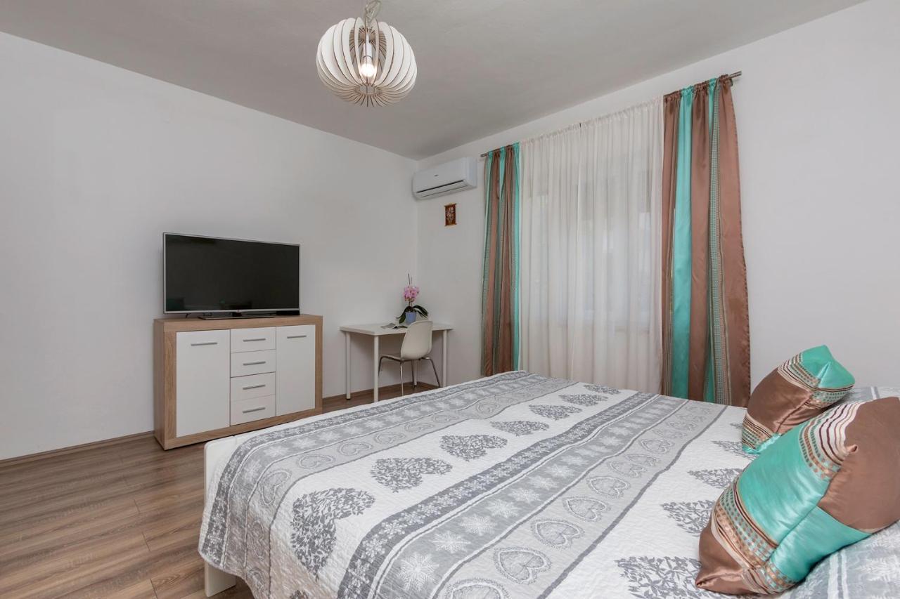 Apartman Bukarica Pula Exterior photo